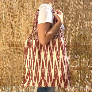 Guatemalan Rust and White Ikat Jaspe Natural Dyes Hammock Bag With Braided Handles - Mystic World Finds